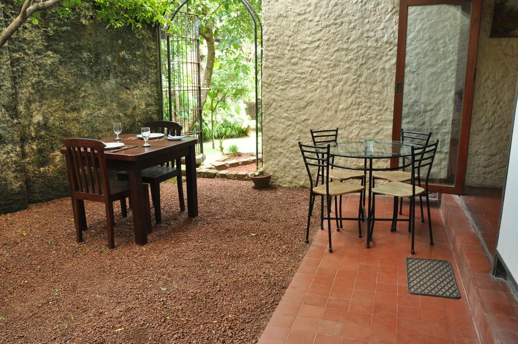 Bed and Breakfast Bangalawa Nawala Zewnętrze zdjęcie